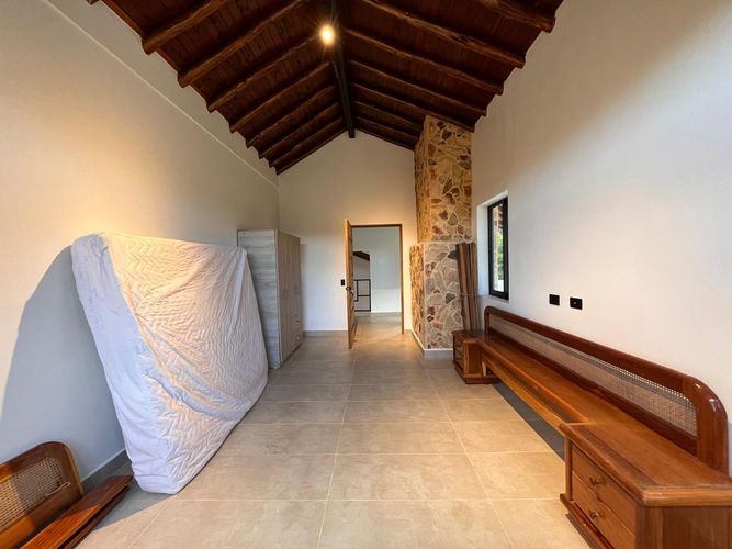 Casa de 4 alcobas en arriendo en El Retiro, 580 m² · foto 6 de 20