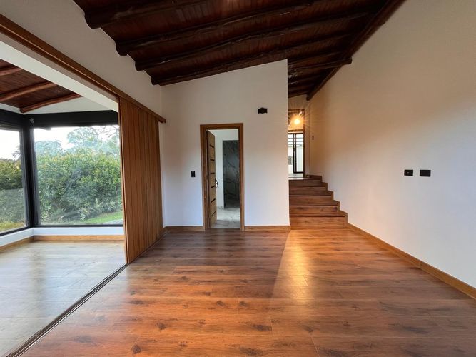Casa de 4 alcobas en arriendo en El Retiro, 580 m² · foto 13 de 20