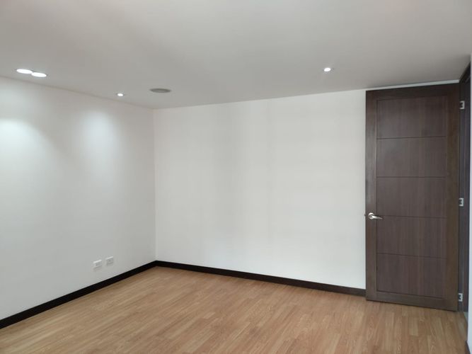 Apartamento de 3 alcobas en arriendo en El Poblado, Medellín, 144 m² · foto 14 de 20
