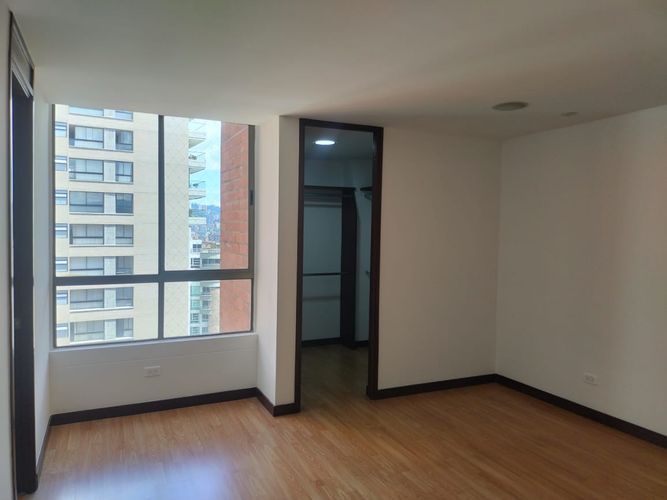 Apartamento de 3 alcobas en arriendo en El Poblado, Medellín, 144 m² · foto 16 de 20