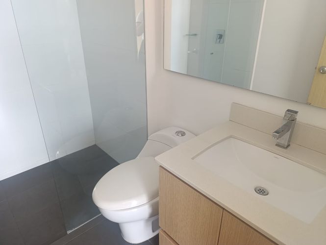 Apartamento de 1 alcoba en arriendo en El Tesoro, Medellín, 70 m² · foto 14 de 16