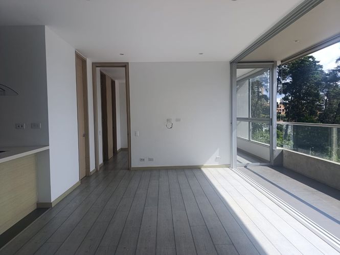 Apartamento de 1 alcoba en arriendo en El Tesoro, Medellín, 70 m² · foto 11 de 16