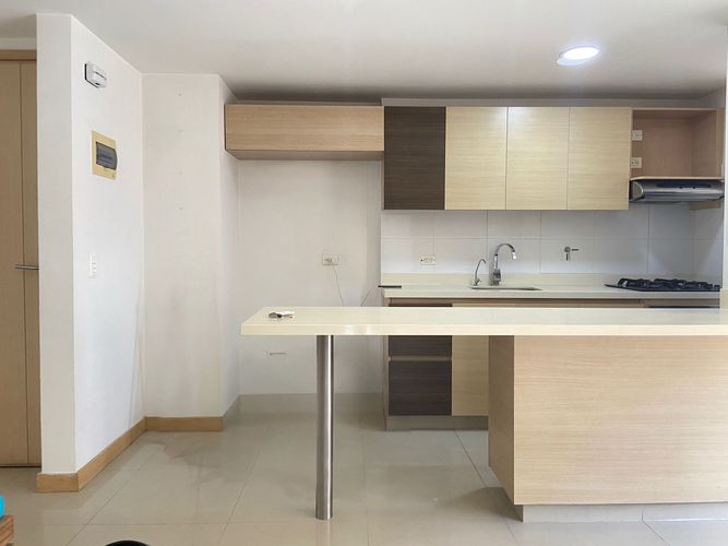 Apartamento de 3 alcobas en arriendo en Ub Cortijo De San Jose, Sabaneta, 86 m² · foto 4 de 17