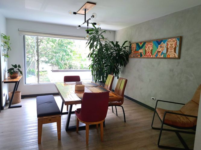 Apartamento de 3 alcobas en venta en El Poblado, Medellín, 185 m² · foto 3 de 13