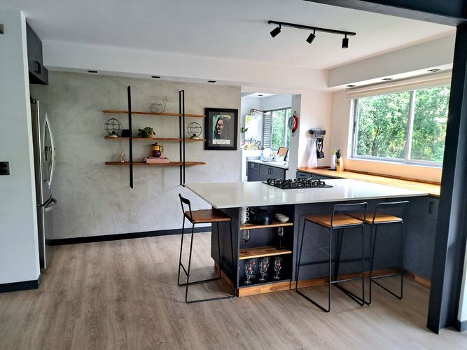 Apartamento de 3 alcobas en venta en El Poblado, Medellín, 185 m² · foto 5 de 13