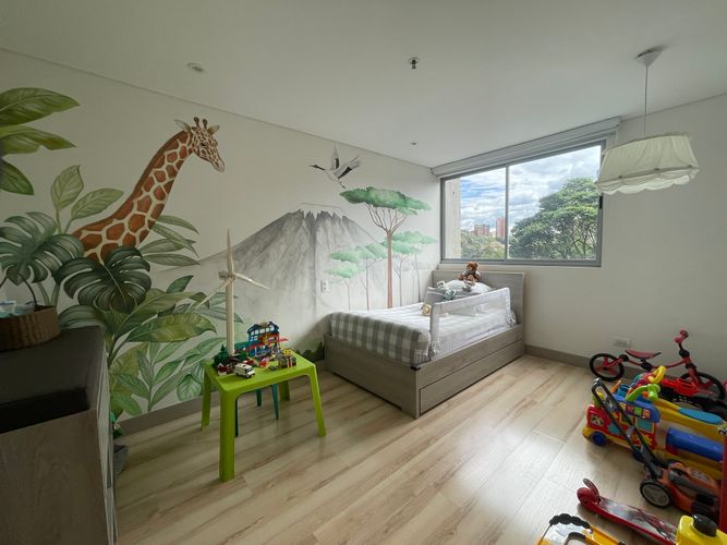 Apartamento de 2 alcobas en venta en El Poblado, Medellín, 133 m² · foto 13 de 22