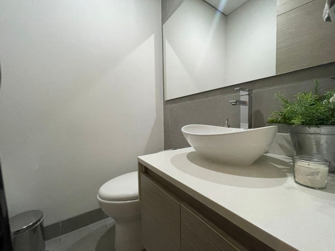 Apartamento de 2 alcobas en venta en El Poblado, Medellín, 133 m² · foto 18 de 22