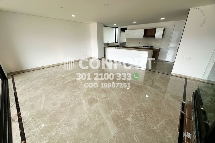 Apartamento de 3 alcobas en arriendo en Santa Maria De Los Angeles, Medellín, 205 m² · foto 4 de 24