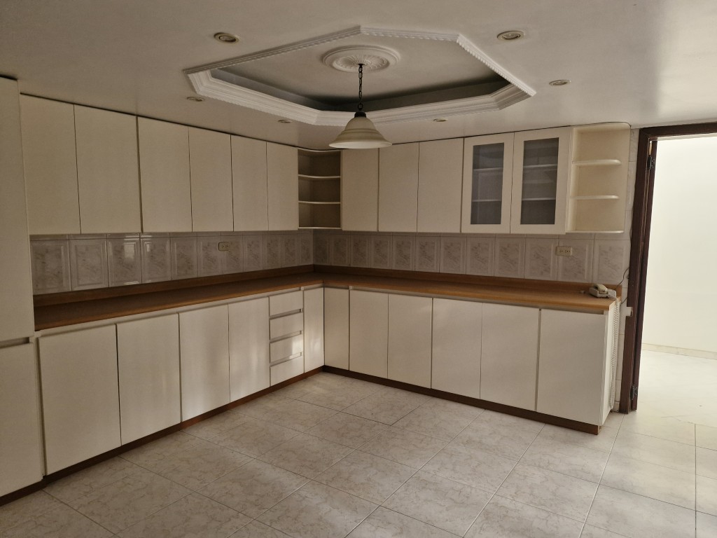 Casa en venta en Pasadena, Bogotá · foto 4 de 24