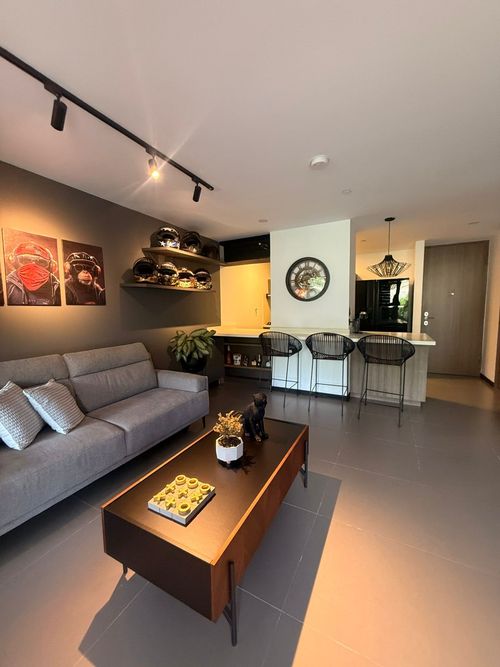 Apartaestudio en venta en Loma Del Escobero, Envigado, 80 m² · foto 8 de 22