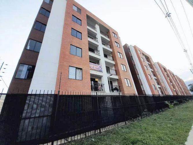 Apartamento de 2 alcobas en venta en Parque Natura, Jamundí, 51 m² · foto 6 de 24