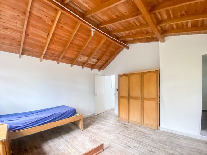 Casa de 5 alcobas en arriendo en El Salado, Guarne, 150 m² · foto 5 de 10