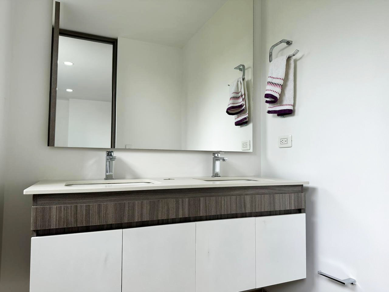 Apartamento en arriendo en La Pradera, Envigado · foto 15 de 18