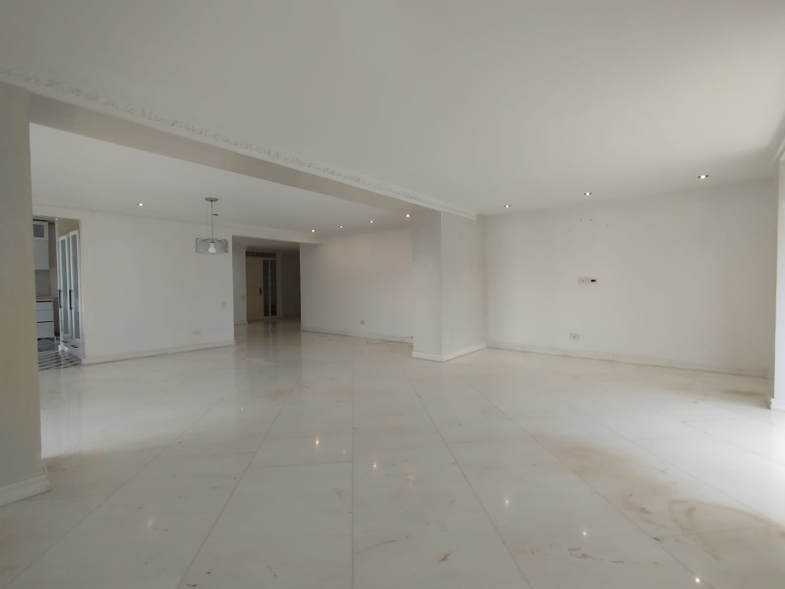 Apartamento en venta en Pinares Alto, Pereira · foto 3 de 20
