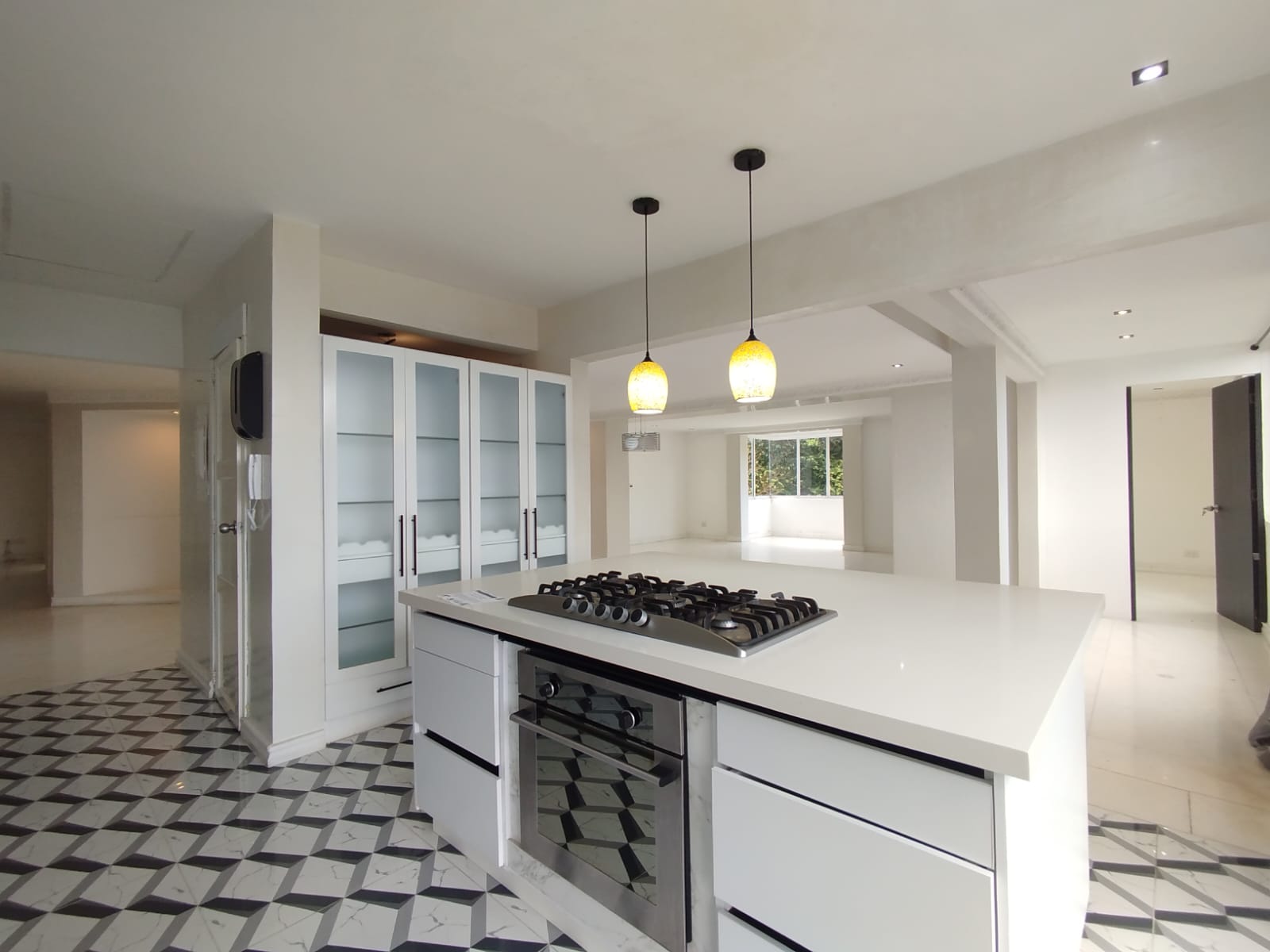 Apartamento en venta en Pinares Alto, Pereira · foto 5 de 20