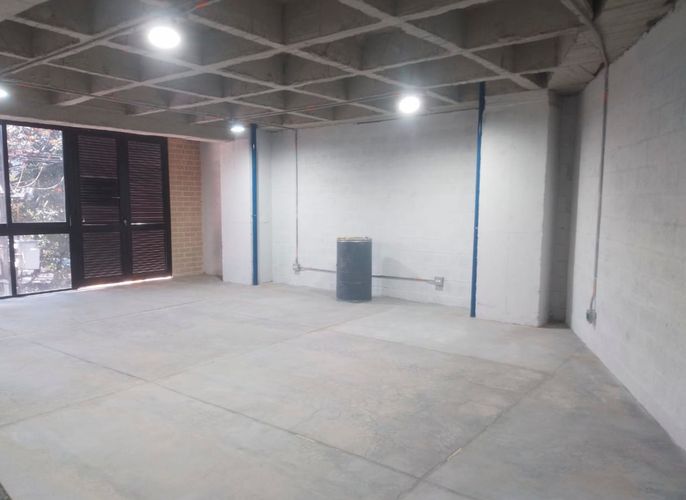 Bodega en arriendo en Cristo Rey, Medellín, 280 m² · foto 9 de 9