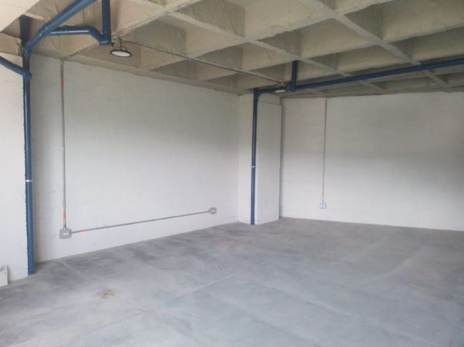 Bodega en arriendo en Cristo Rey, Medellín, 90 m² · foto 4 de 10