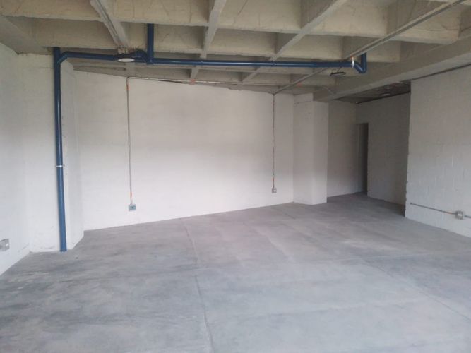 Bodega en arriendo en Cristo Rey, Medellín, 90 m² · foto 5 de 10