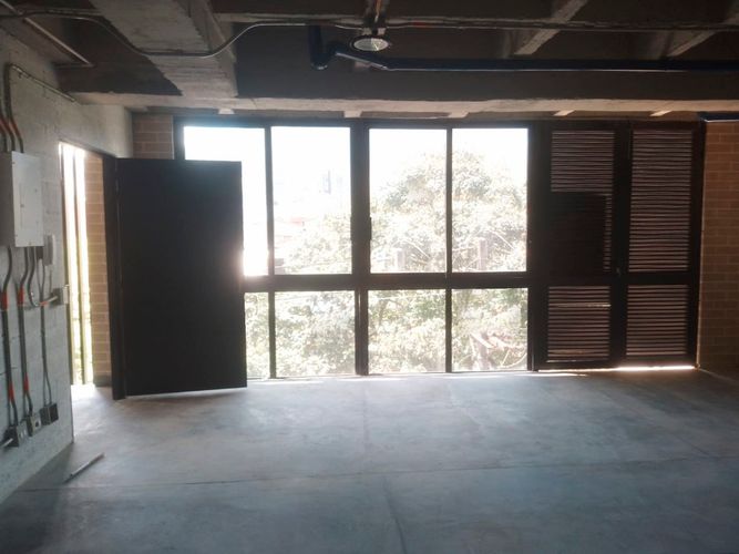 Bodega en arriendo en Cristo Rey, Medellín, 90 m² · foto 10 de 10