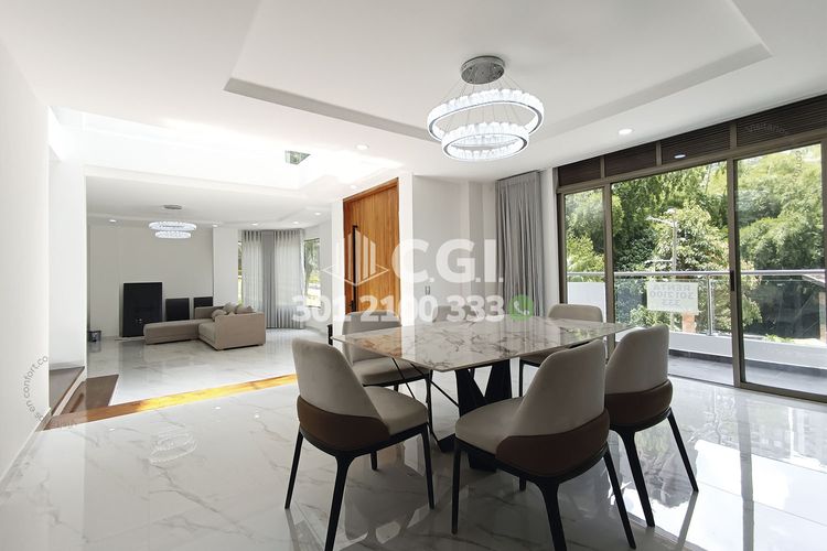 Casa de 4 alcobas en arriendo en El Esmeraldal, Envigado, 450 m² · foto 4 de 24