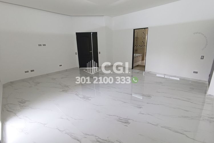 Casa de 4 alcobas en arriendo en El Esmeraldal, Envigado, 450 m² · foto 16 de 24