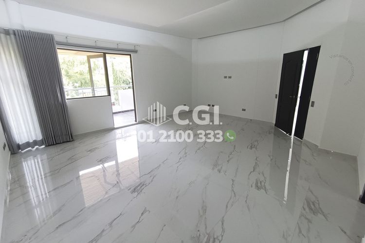 Casa de 4 alcobas en arriendo en El Esmeraldal, Envigado, 450 m² · foto 18 de 24