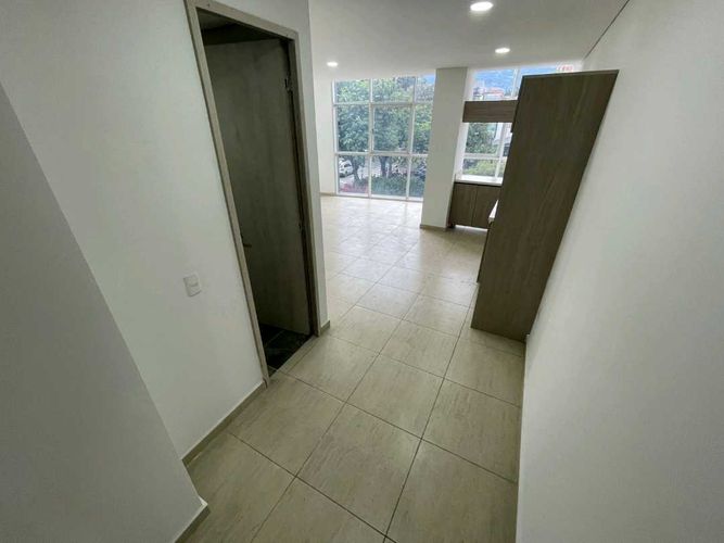 Oficina en venta en Las Acacias, Medellín, 43 m² · foto 5 de 9