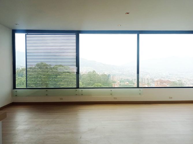 Apartamento de 1 alcoba en arriendo en El Poblado, Medellín, 84 m² · foto 10 de 17