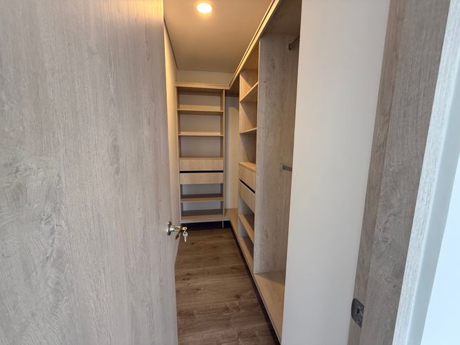 Apartamento de 2 alcobas en arriendo en El Poblado, Medellín, 106 m² · foto 8 de 20
