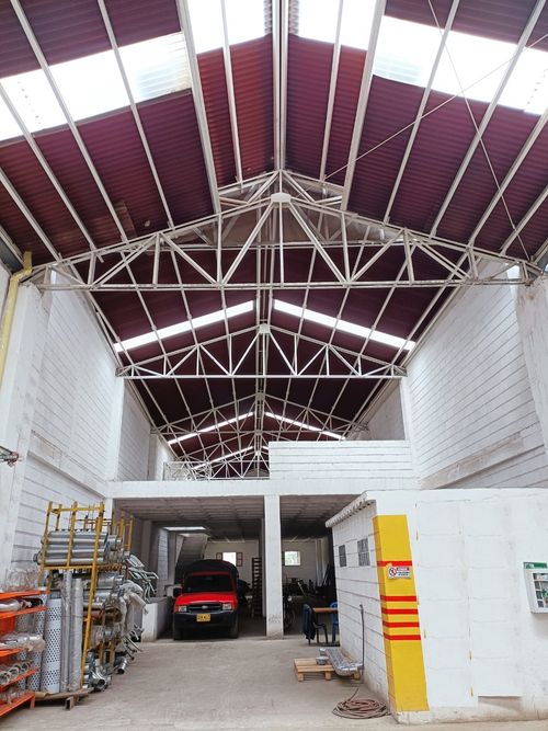 Bodega en arriendo en Niquia, Bello, 1040 m² · foto 4 de 12
