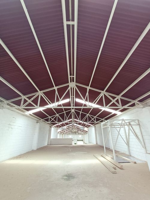 Bodega en arriendo en Niquia, Bello, 1040 m² · foto 6 de 12