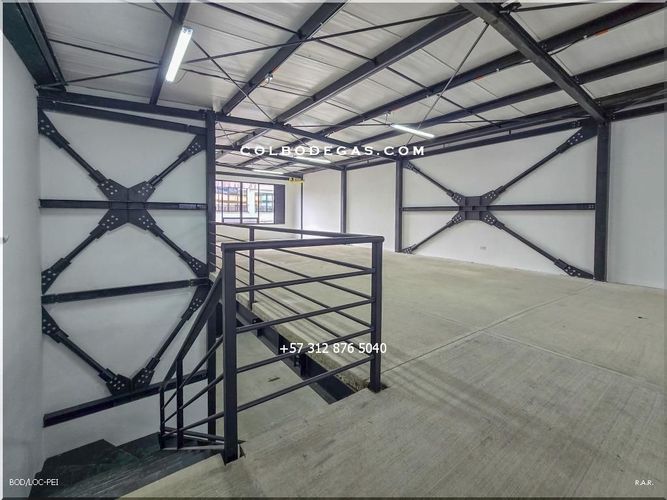 Bodega en venta en Sector Plaza De Bolivar, Pereira, 400 m² · foto 14 de 17