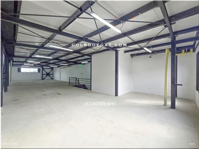 Bodega en venta en Sector Plaza De Bolivar, Pereira, 400 m² · foto 15 de 17