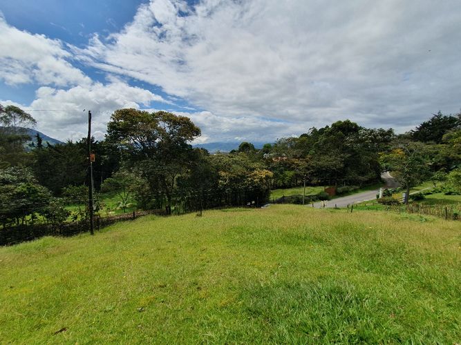 Lote en venta en El Tambo, La Ceja, 6463 m² · foto 9 de 15