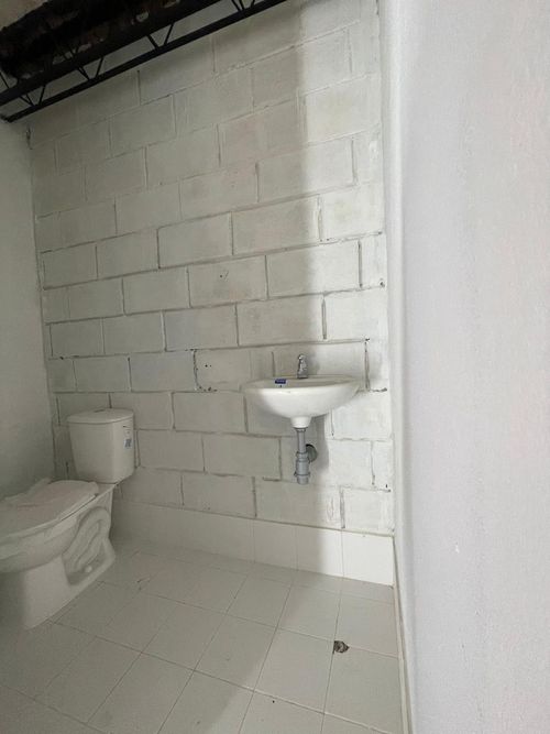 Bodega en arriendo en El Castillo, Barranquilla, 2530 m² · foto 7 de 20