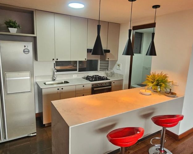 Apartamento de 1 alcoba en arriendo en El Poblado, Medellín, 92 m² · foto 4 de 9