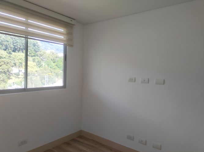 Apartamento de 3 alcobas en arriendo en El Poblado, Medellín, 117 m² · foto 9 de 20