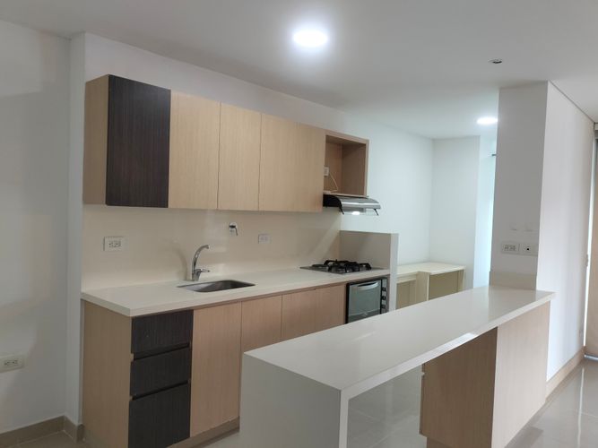 Apartamento de 3 alcobas en arriendo en El Poblado, Medellín, 117 m² · foto 14 de 20