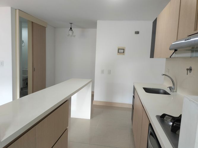 Apartamento de 3 alcobas en arriendo en El Poblado, Medellín, 117 m² · foto 11 de 20