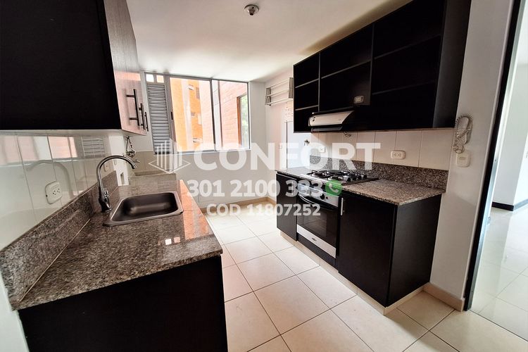 Apartamento de 3 alcobas en arriendo en El Chingui, Envigado, 96 m² · foto 9 de 24
