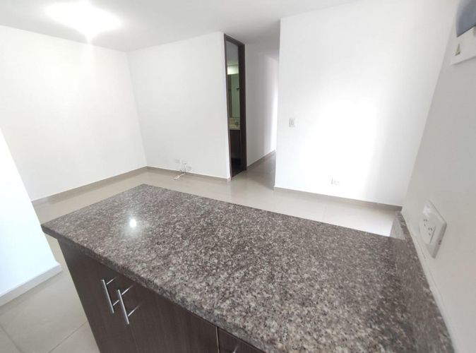 Apartamento de 3 alcobas en venta en Santa Ana, Bello, 61 m² · foto 14 de 15