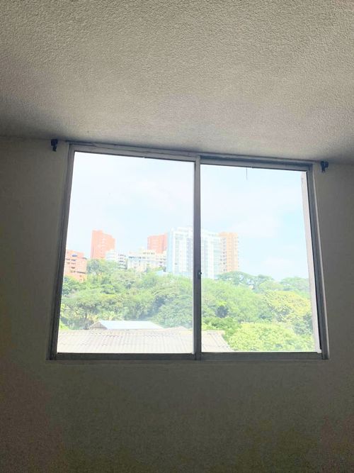 Apartamento de 4 alcobas en venta en Bellavista, Cali, 149 m² · foto 11 de 16