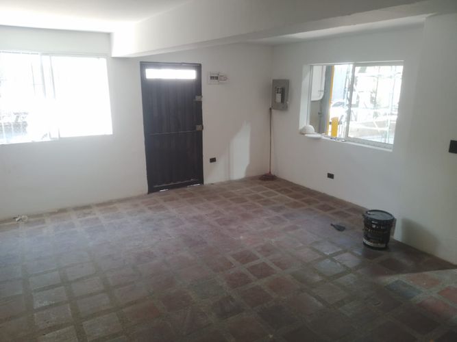 Bodega en arriendo en Trinidad, Medellín, 650 m² · foto 4 de 14