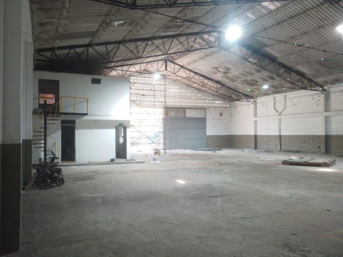Bodega en arriendo en Trinidad, Medellín, 650 m² · foto 7 de 14