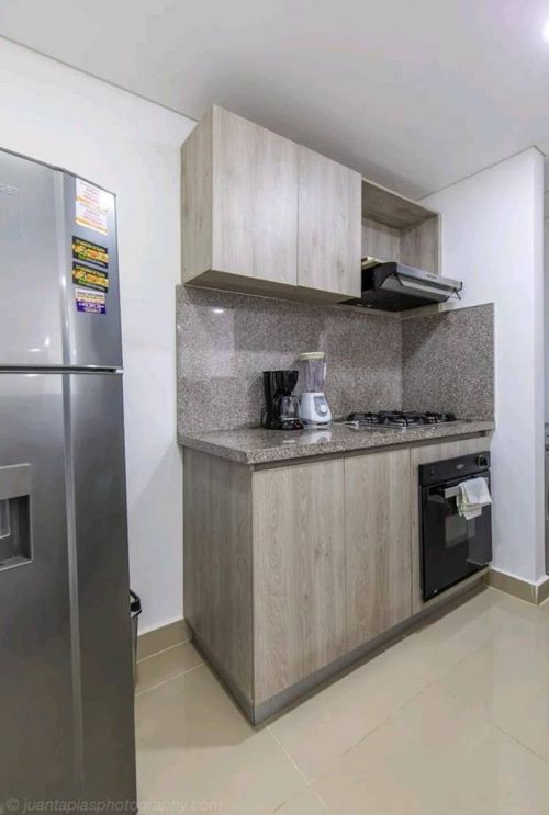Apartamento de 2 alcobas en venta en Crespo, Cartagena, 78 m² · foto 5 de 12