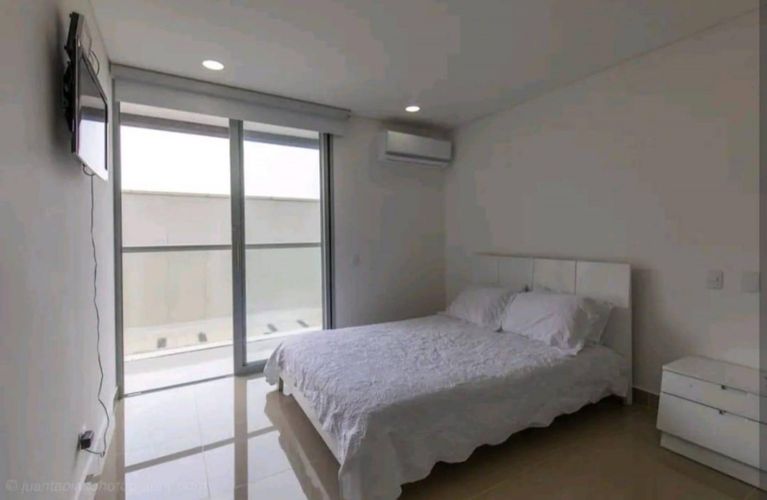 Apartamento de 2 alcobas en venta en Crespo, Cartagena, 78 m² · foto 10 de 12
