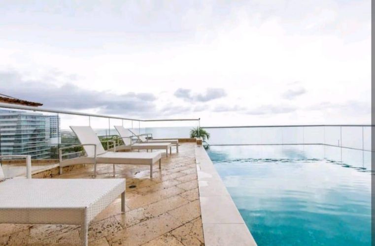 Apartamento de 2 alcobas en venta en Crespo, Cartagena, 78 m² · foto 12 de 12
