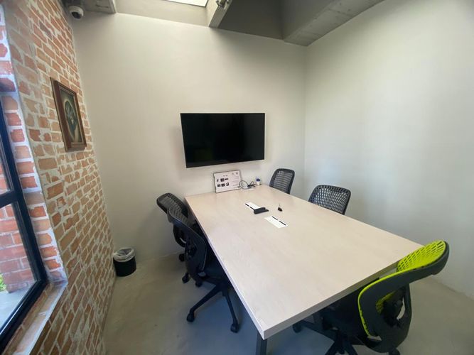 Oficina en arriendo en El Poblado, Medellín, 54 m² · foto 6 de 17