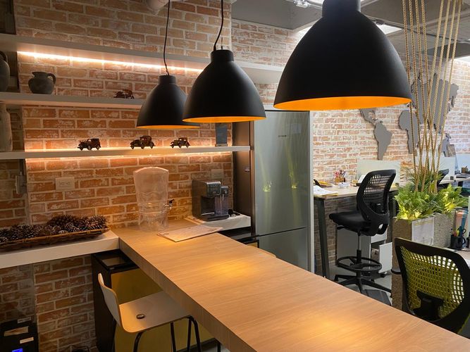 Oficina en arriendo en El Poblado, Medellín, 54 m² · foto 2 de 17