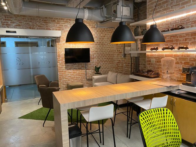Oficina en arriendo en El Poblado, Medellín, 54 m² · foto 11 de 17